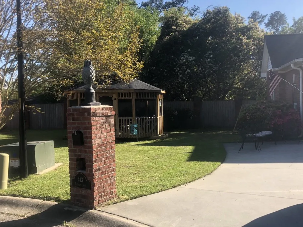 Affordable landscaping services in Darlington, SC by Bear's Landscaping