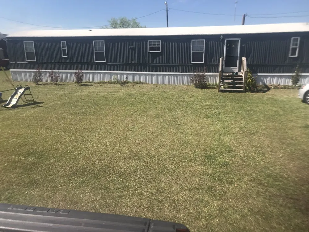 Affordable garden landscaping for beautiful yards in Darlington, SC by Bear's Landscaping