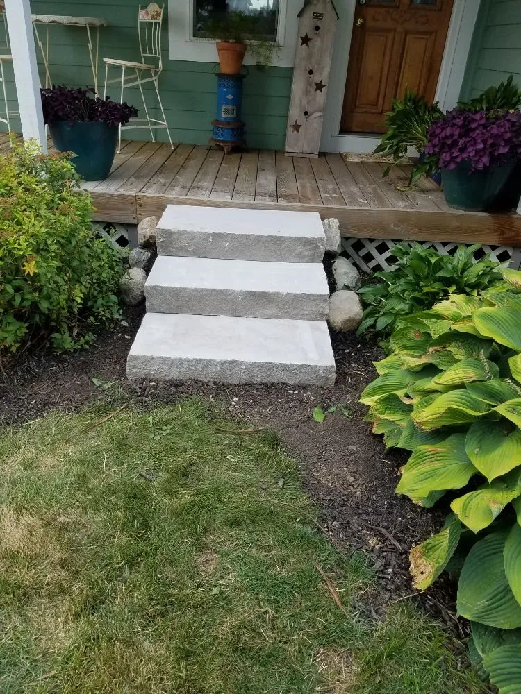 Local outdoor landscaping in Lizton, IN - Bear's Lawn Care