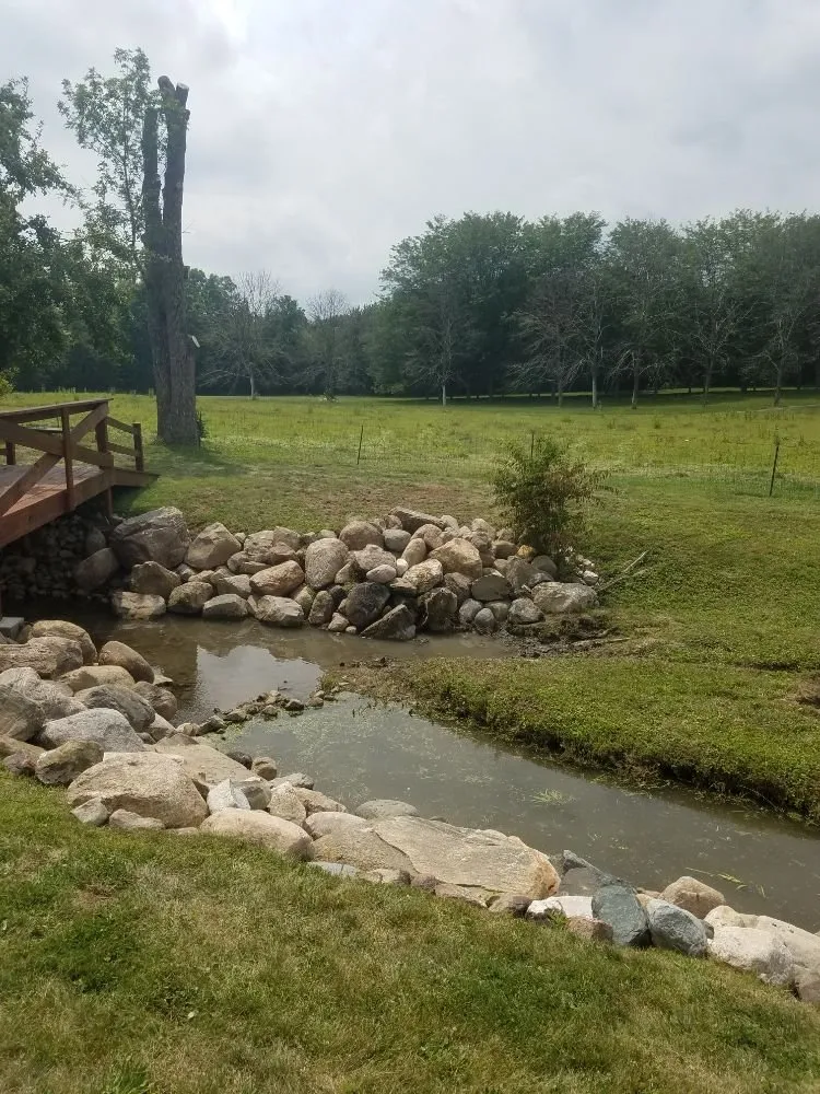 Professional residential landscaping in Lizton, IN - Bear's Lawn Care