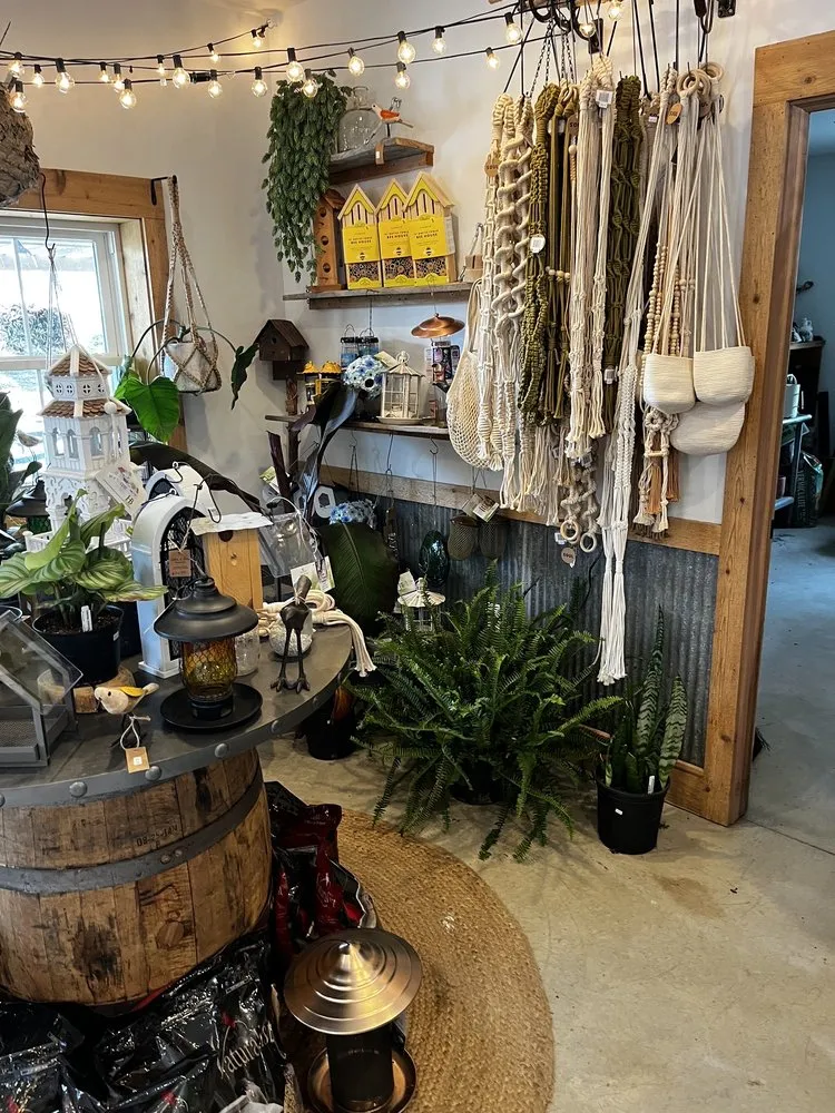 Affordable garden landscaping for homes across Lizton, IN - Bear's Lawn Care