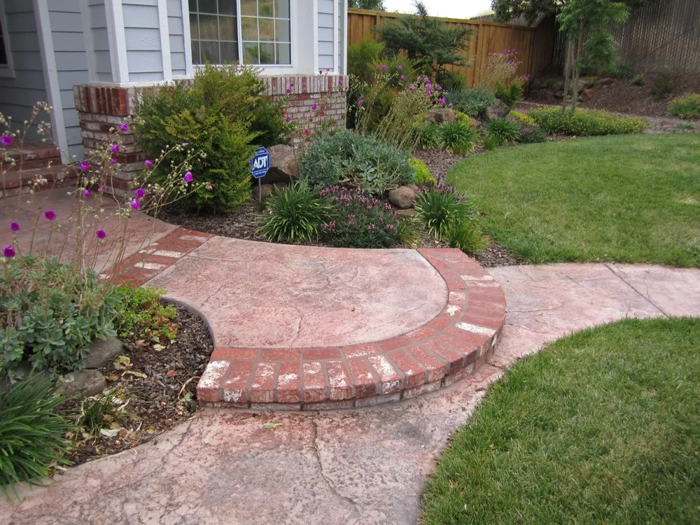 Trusted landscape design experts serving Brentwood, CA - Bearscapes Nursery & Landscape