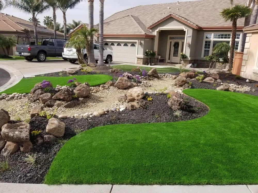 Local outdoor landscaping in Brentwood, CA by Bearscapes Nursery & Landscape