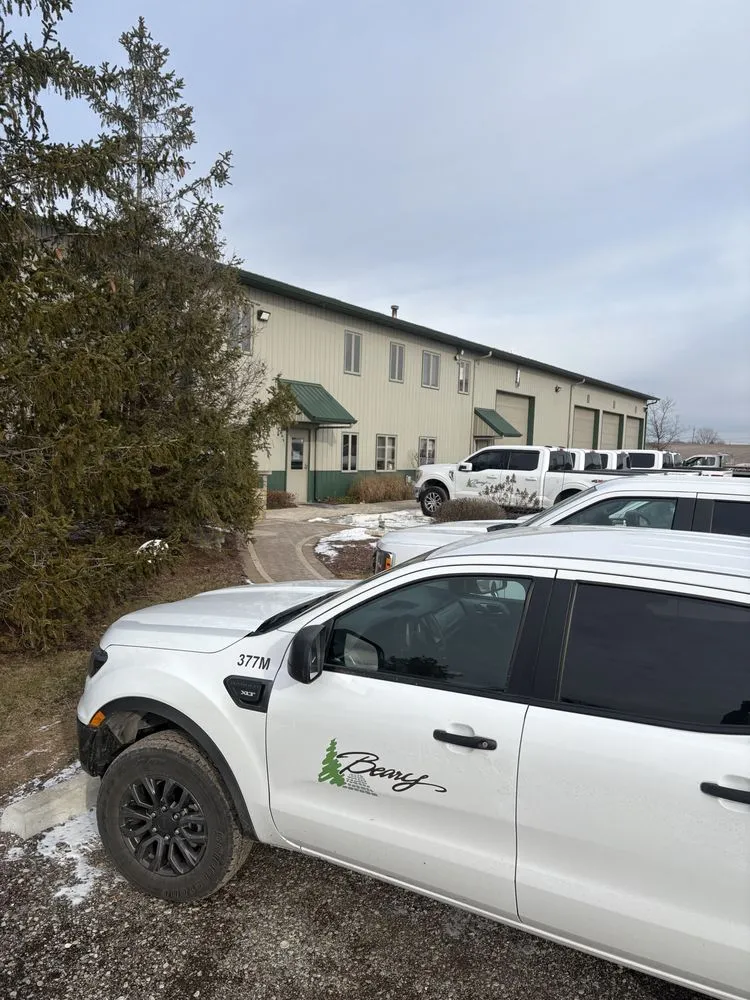 Top-rated landscaping services for year-round maintenance in Lockport, IL by Beary Landscaping