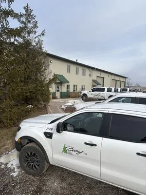 Beary Landscaping Logo