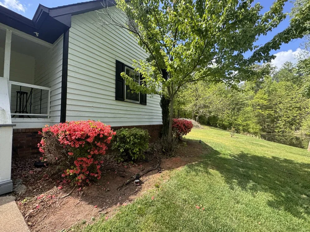 Trusted lawn mowing service experts serving Clermont, GA - Beasley Landscaping