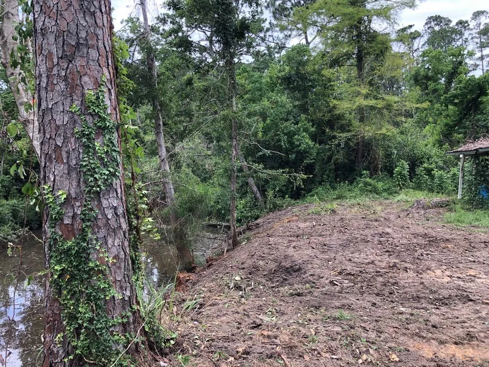 Custom garden landscaping in Wilmer, AL - Beast of Burden Construction