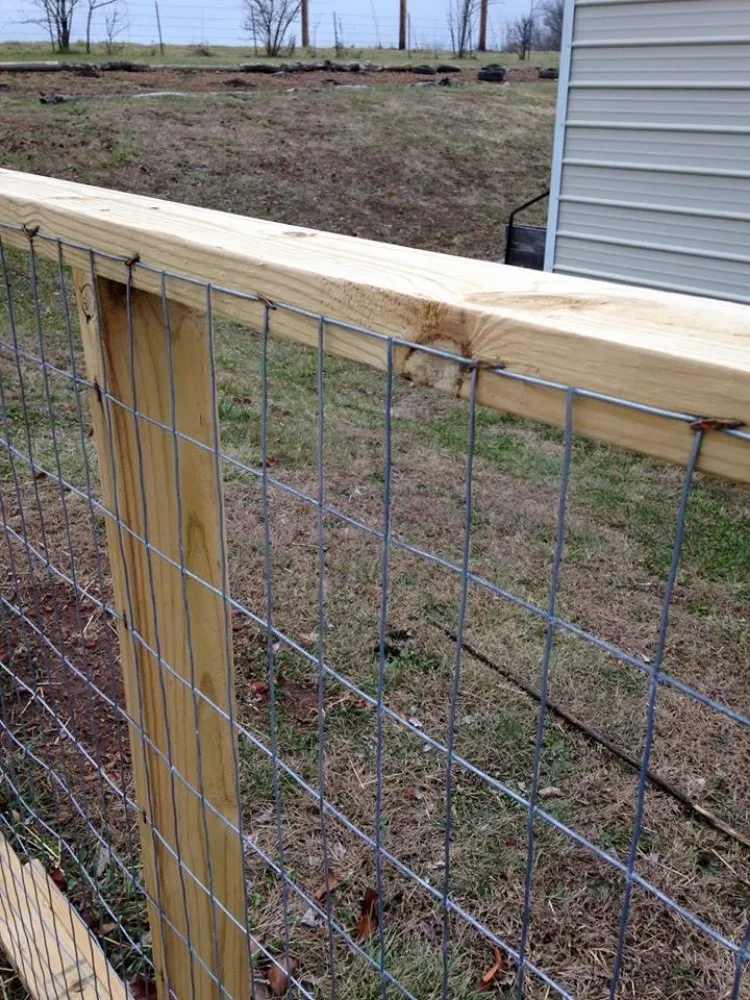 Professional lawn care service for residential properties across Oakman, AL - Beat 10 Contracting