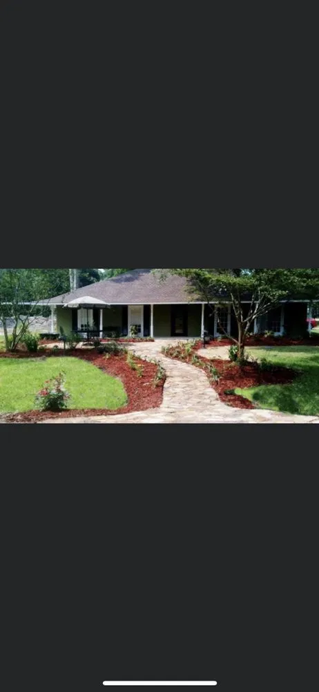 Affordable landscaping services experts serving Denham Springs, LA - Beau Jardin Landscaping