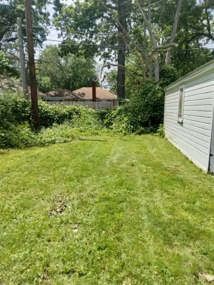 Top-rated garden landscaping in Detroit, MI - Beauchamps Landscaping