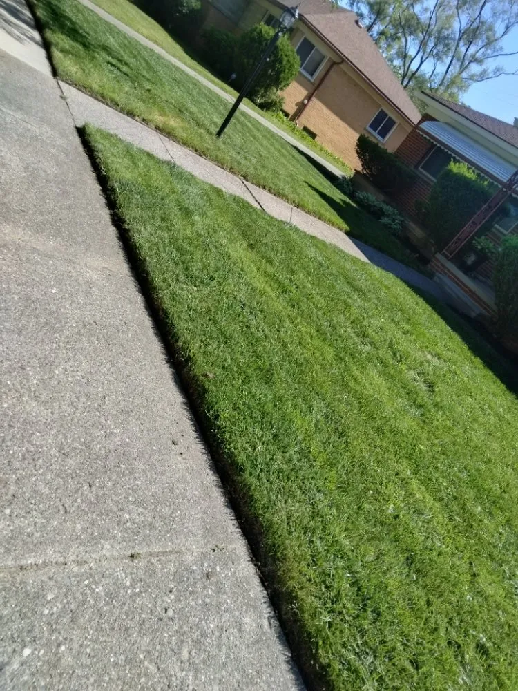 Professional garden landscaping experts serving Detroit, MI - Beauchamps Landscaping