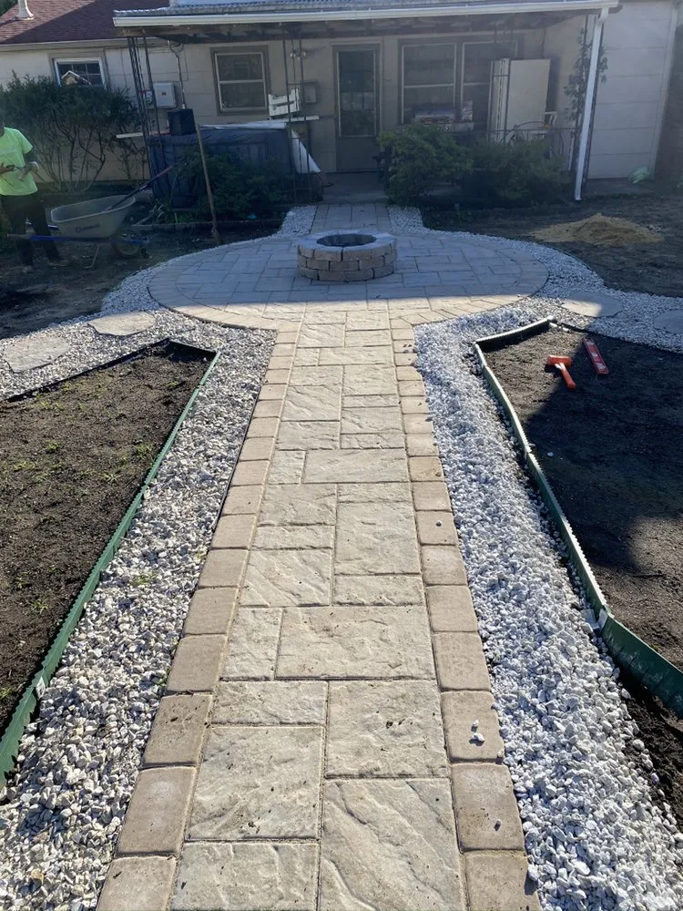 Reliable lawn mowing service experts serving Willingboro, NJ - Beautified Landscaping