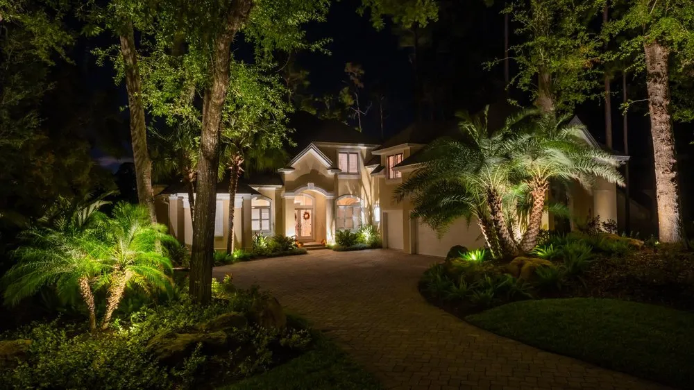 Expert yard maintenance in Jacksonville, FL - Beautiful Blooms Landscaping