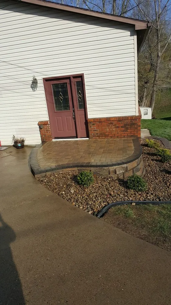 Expert yard maintenance experts serving Belleville, WV - Beautiful Creations Lawn and Landscaping