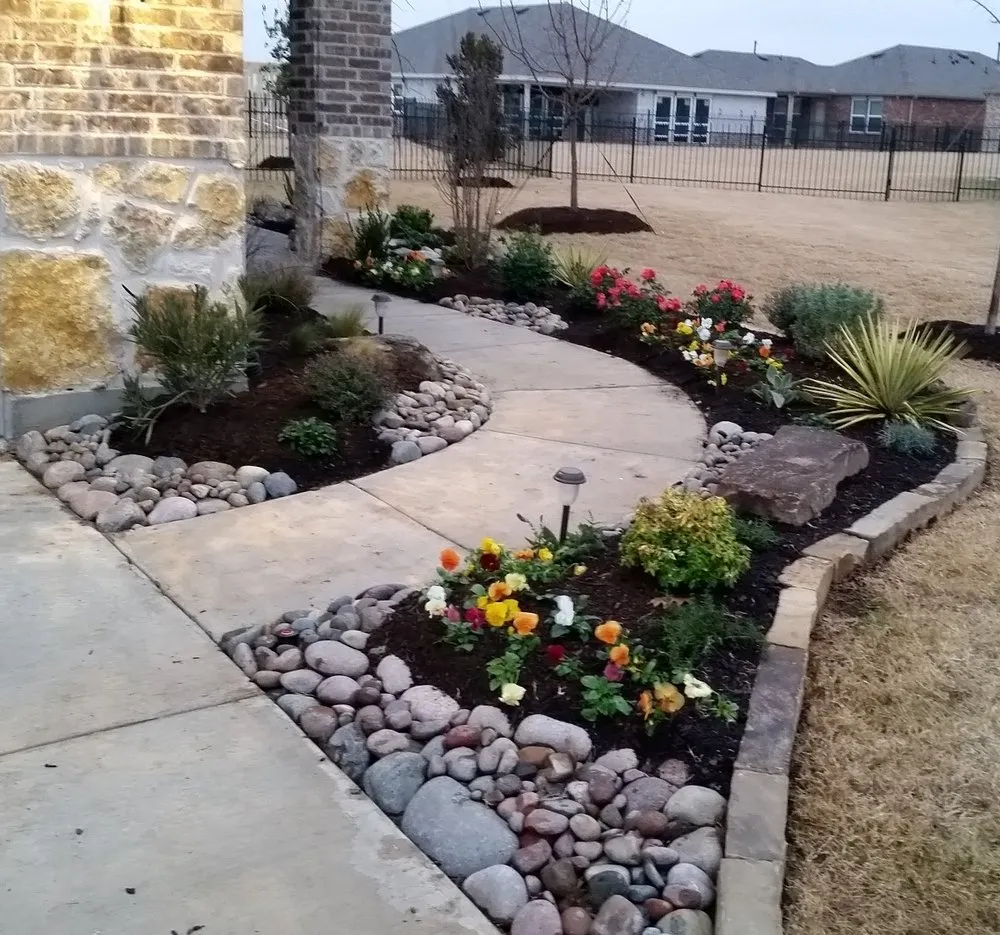 Reliable yard maintenance in Lewisville, TX - Beautiful Exteriors