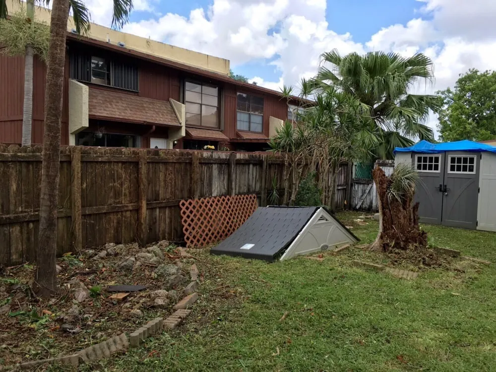 Reliable yard maintenance experts serving Miami, FL - Beautiful Gardens and Lawn Care