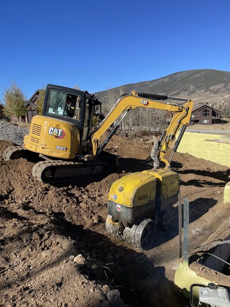 Top-rated lawn mowing service experts serving Dillon, CO - Beautiful Gardens