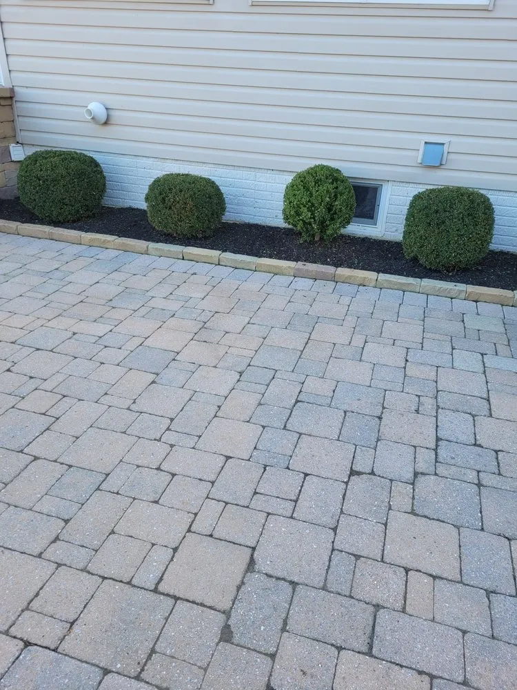 Local landscape installation experts serving Abingdon, MD - Beautiful Lawns by Ola