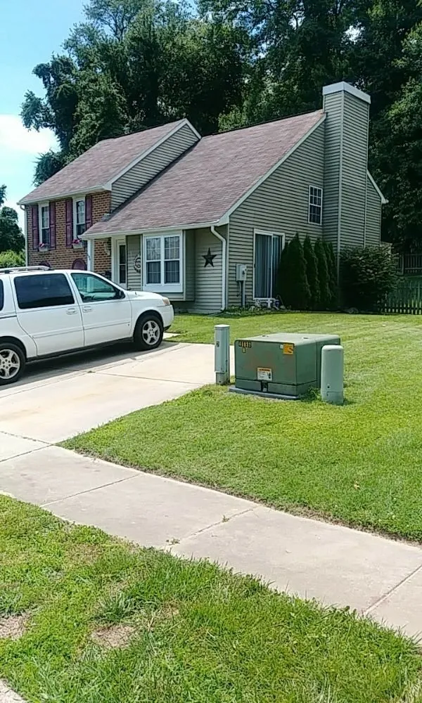 Professional yard cleanup service for beautiful yards across Abingdon, MD - Beautiful Lawns by Ola