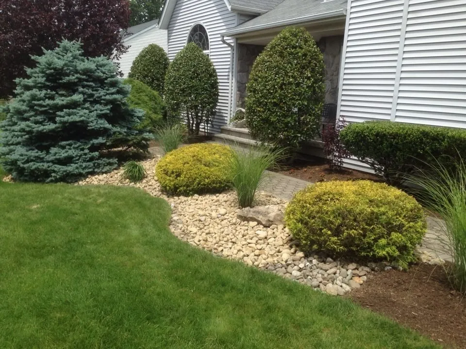 Local lawn care service in Closter, NJ - Beautiful Outdoors