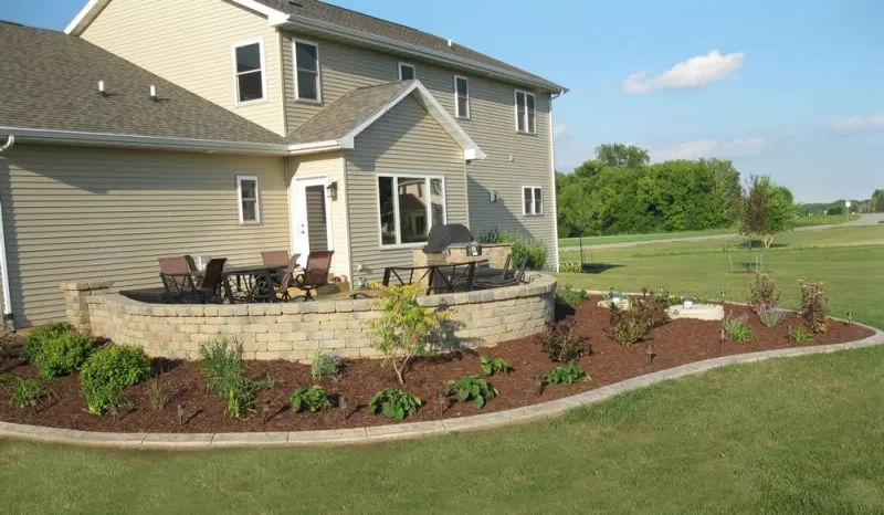 Local yard cleanup service for year-round maintenance across Neenah, WI - Beauty By The Yard