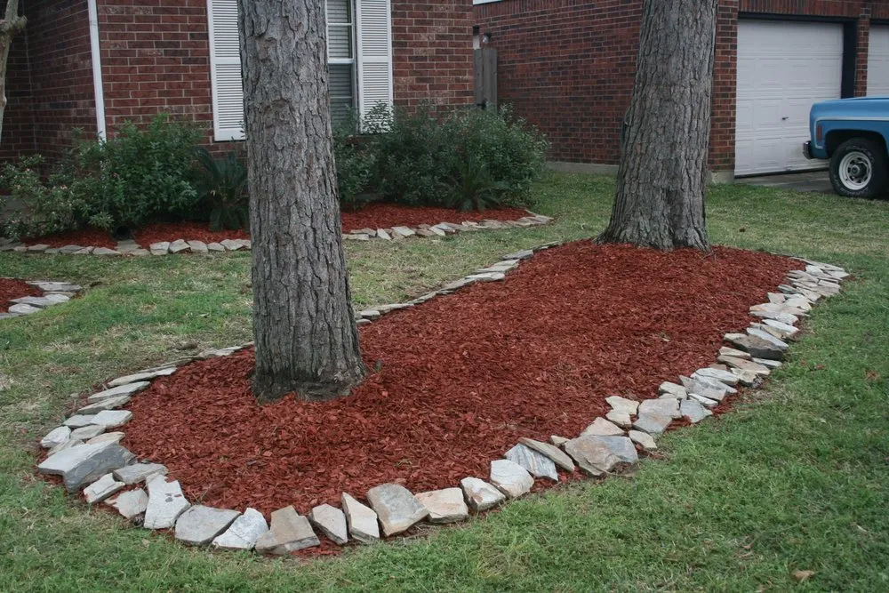 Expert yard cleanup service for homes in Lorain, OH by Beauty in the Dirt Landscape Design