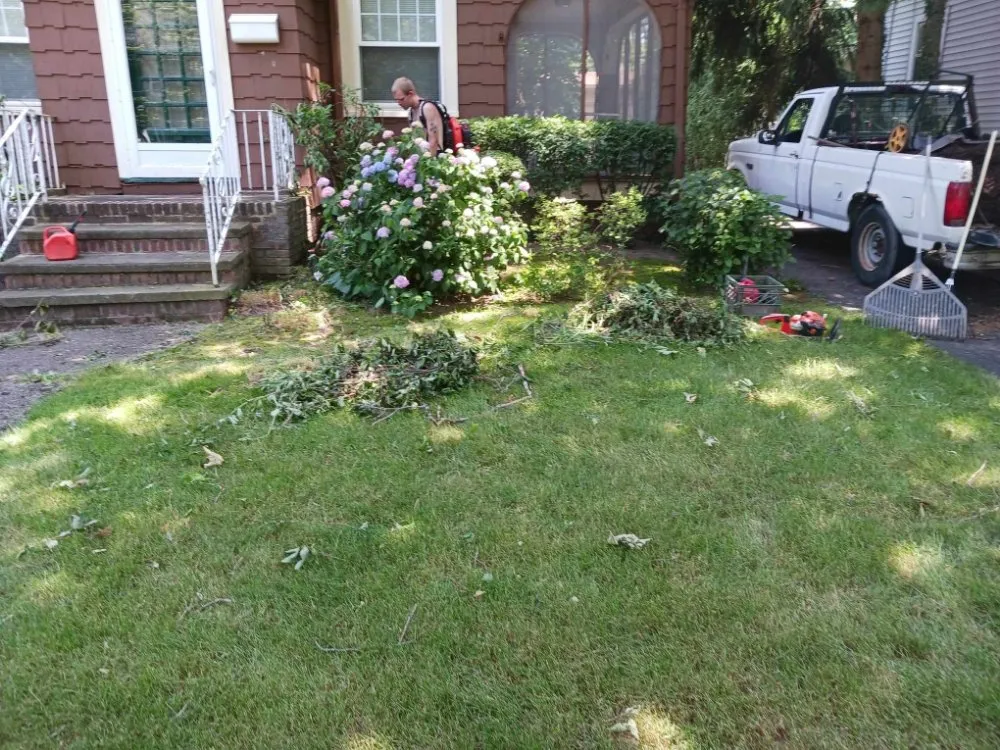 Expert landscape installation experts serving Lorain, OH - Beauty Landscape and Flower Design