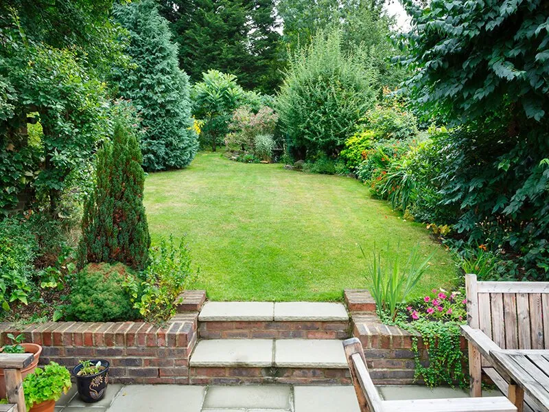 Reliable lawn care service in Framingham, MA - BeautyScapes of New England