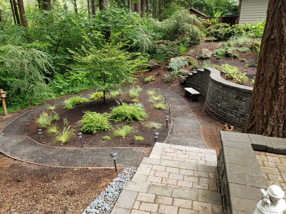 Reliable residential landscaping experts serving Hillsboro, OR - Beaver Landscape