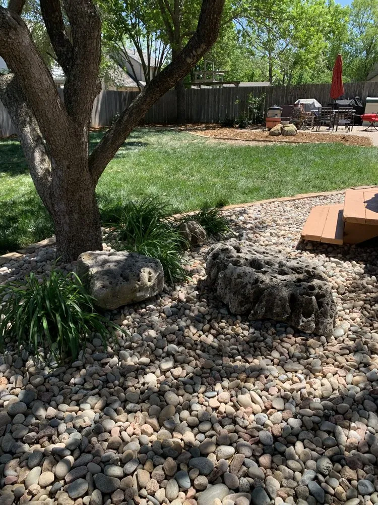 Expert lawn care service in Wichita, KS - Beaver's Tree And Landscape