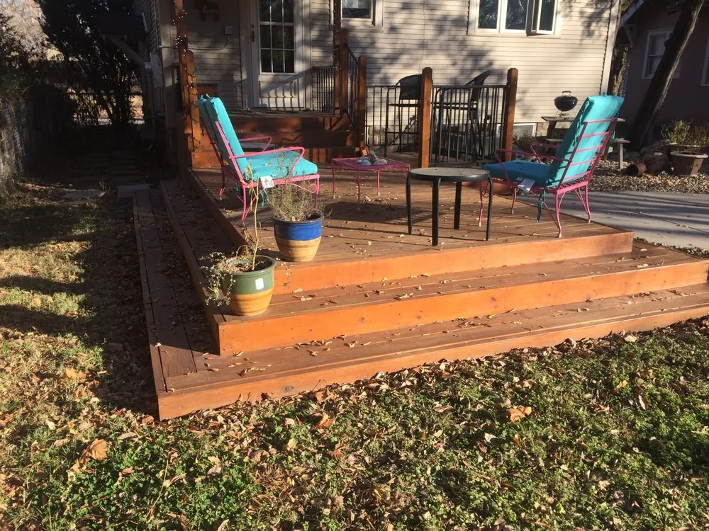 Expert lawn mowing service with custom design across Wichita, KS - Beaver's Tree And Landscape