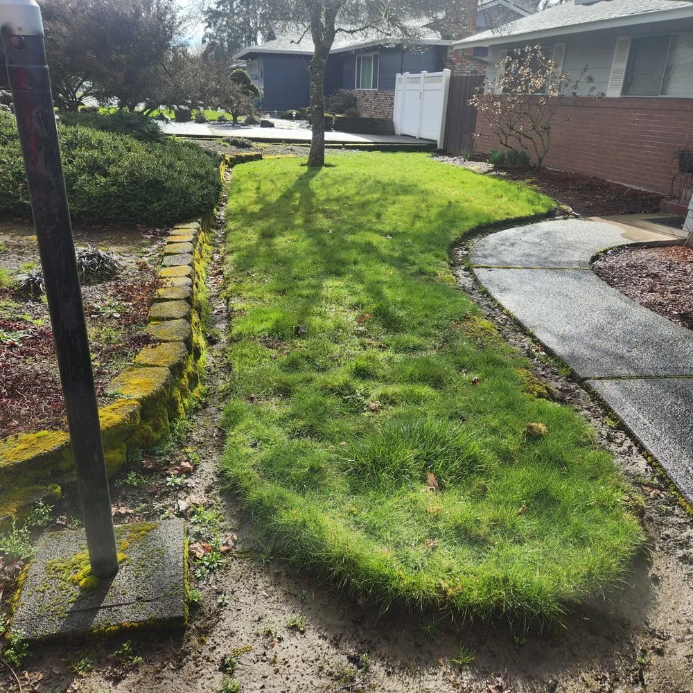 Top-rated garden landscaping with custom design in Damascus, OR by Bebblos Landscaping