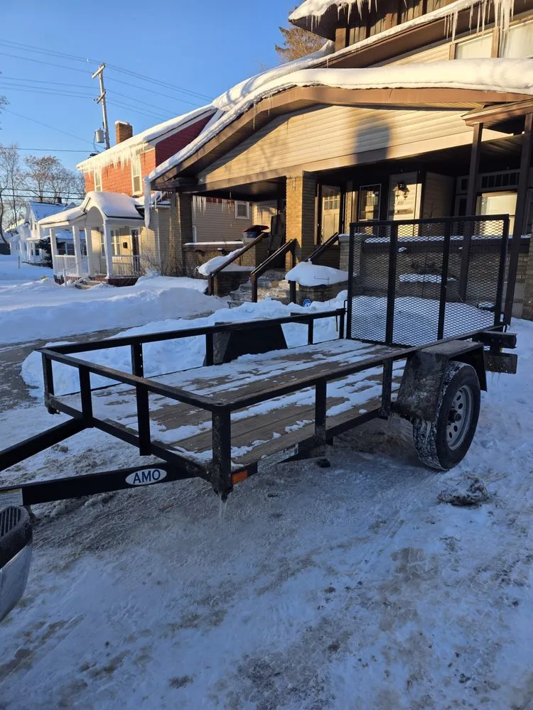 Custom landscape design in Wyoming, MI by Bebo's Pick-Up