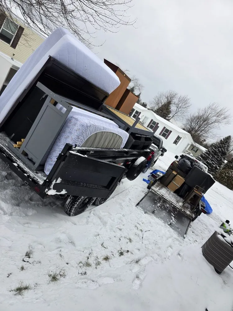 Expert residential landscaping in Wyoming, MI by Bebo's Pick-Up