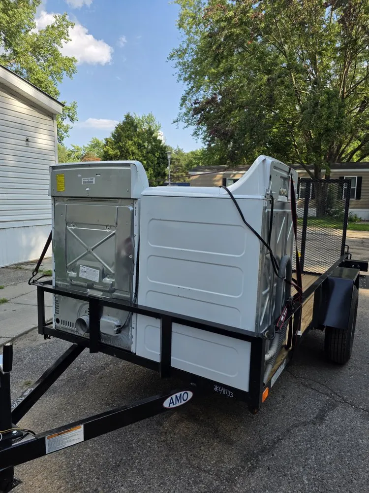 Professional lawn care service in Wyoming, MI - Bebo's Pick-Up