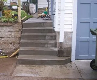 Professional residential landscaping in West Allis, WI by Becchetti Concrete Masonry