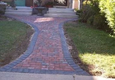 Trusted garden landscaping in West Allis, WI by Becchetti Concrete Masonry