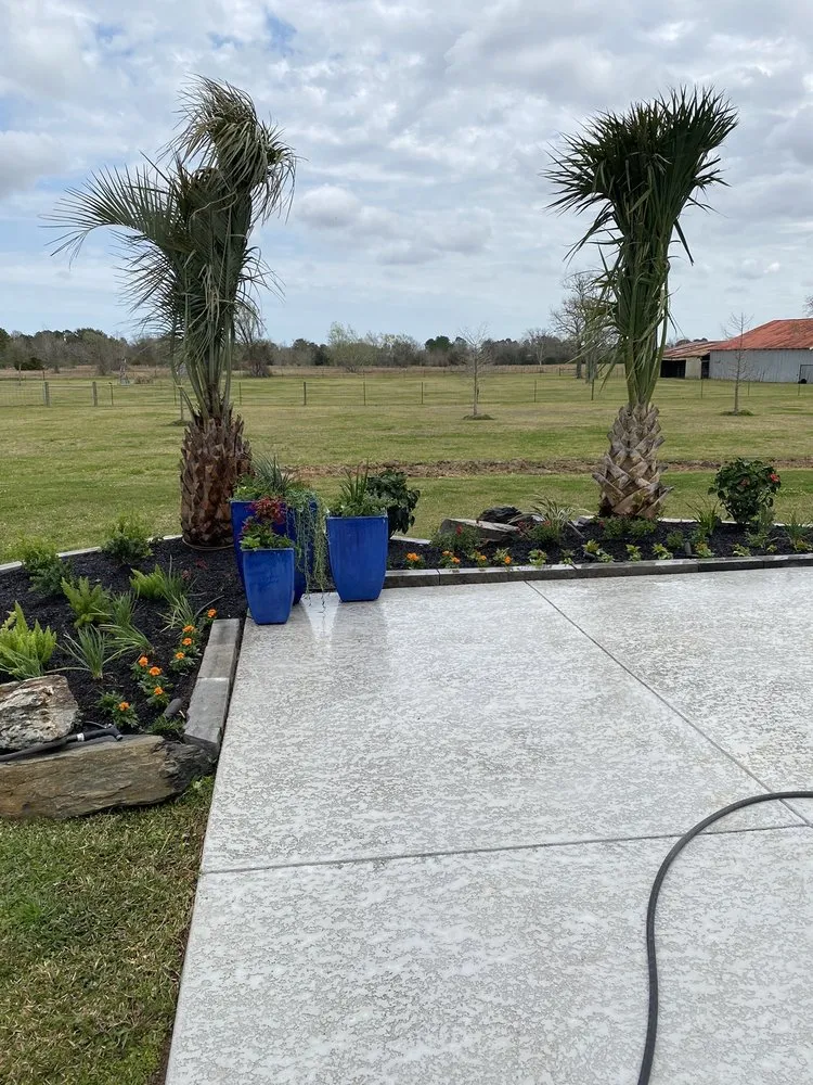 Local landscape installation in Dickinson, TX - Beck Landscaping