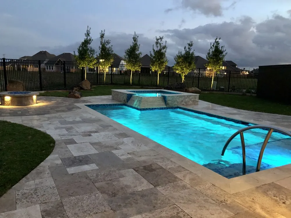 Professional yard maintenance for residential properties in Dickinson, TX by Beck Landscaping