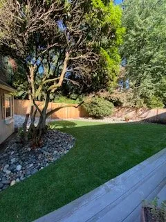 Local garden landscaping experts serving Lake Stevens, WA - Becker Landscaping & Services