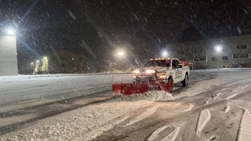 Custom outdoor landscaping in Pontiac, IL by Beckers Lawn Care & Landscaping