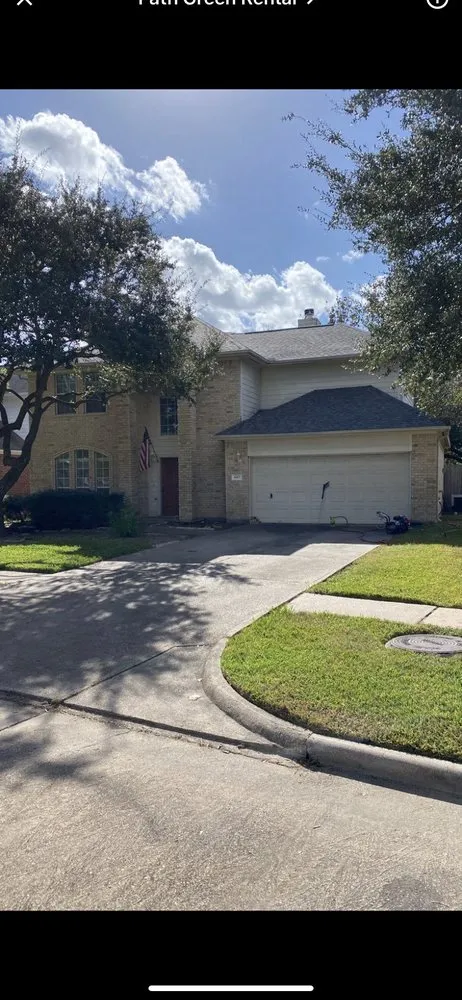 Top-rated yard maintenance with custom design in Magnolia, TX by Becker's Quality Tree Service & Landscaping