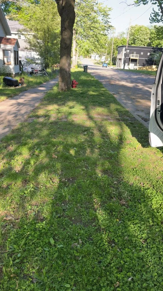 Reliable garden landscaping experts serving Muskegon, MI - Beckley Lawn Care