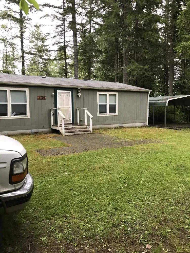 Top-rated residential landscaping with custom design across Port Orchard, WA - Beckman property cleanup