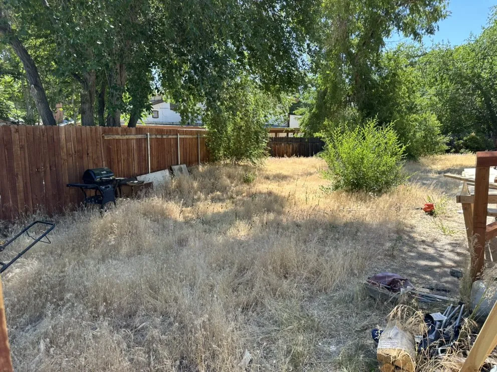 Custom outdoor landscaping experts serving Reno, NV - Becks Lawn And Care