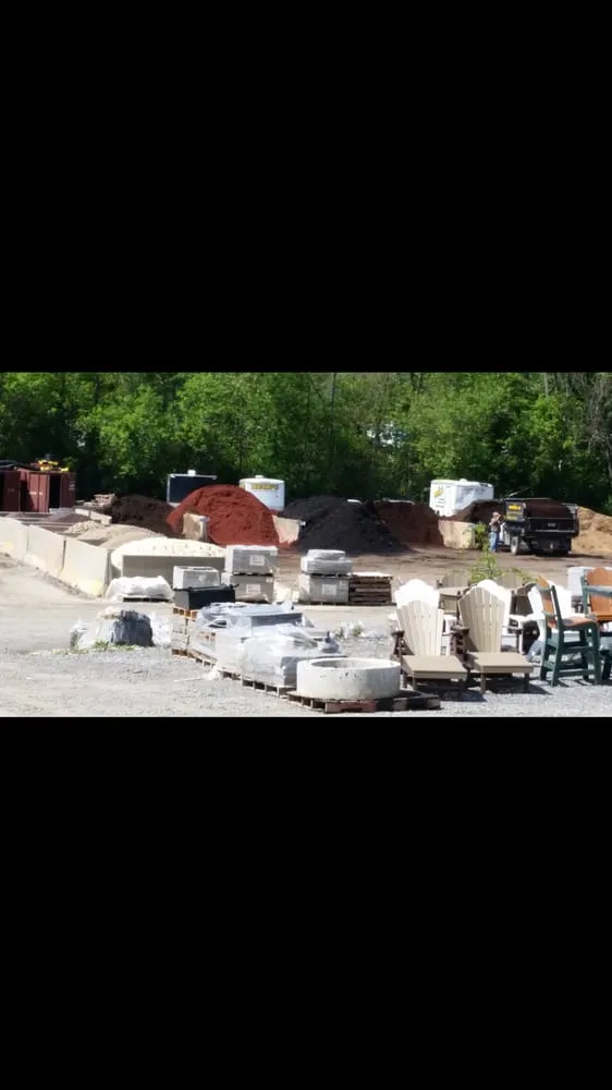 Trusted outdoor landscaping in Duncansville, PA by Beck's Maintenance