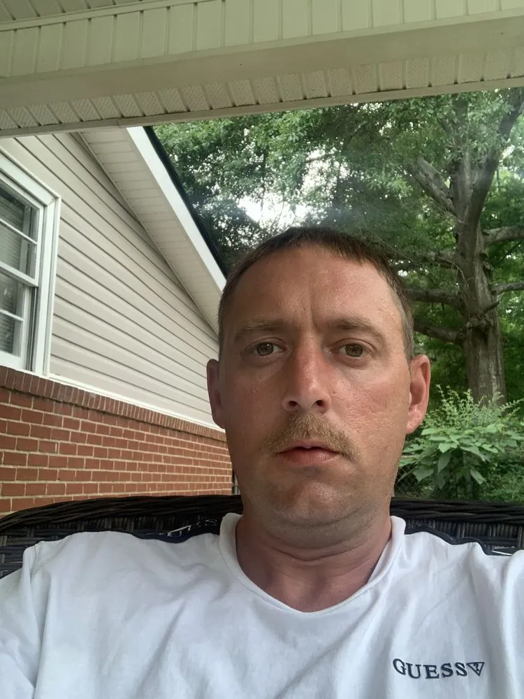 Affordable yard maintenance with custom design in Phenix City, AL by Beckwith Lawn Service