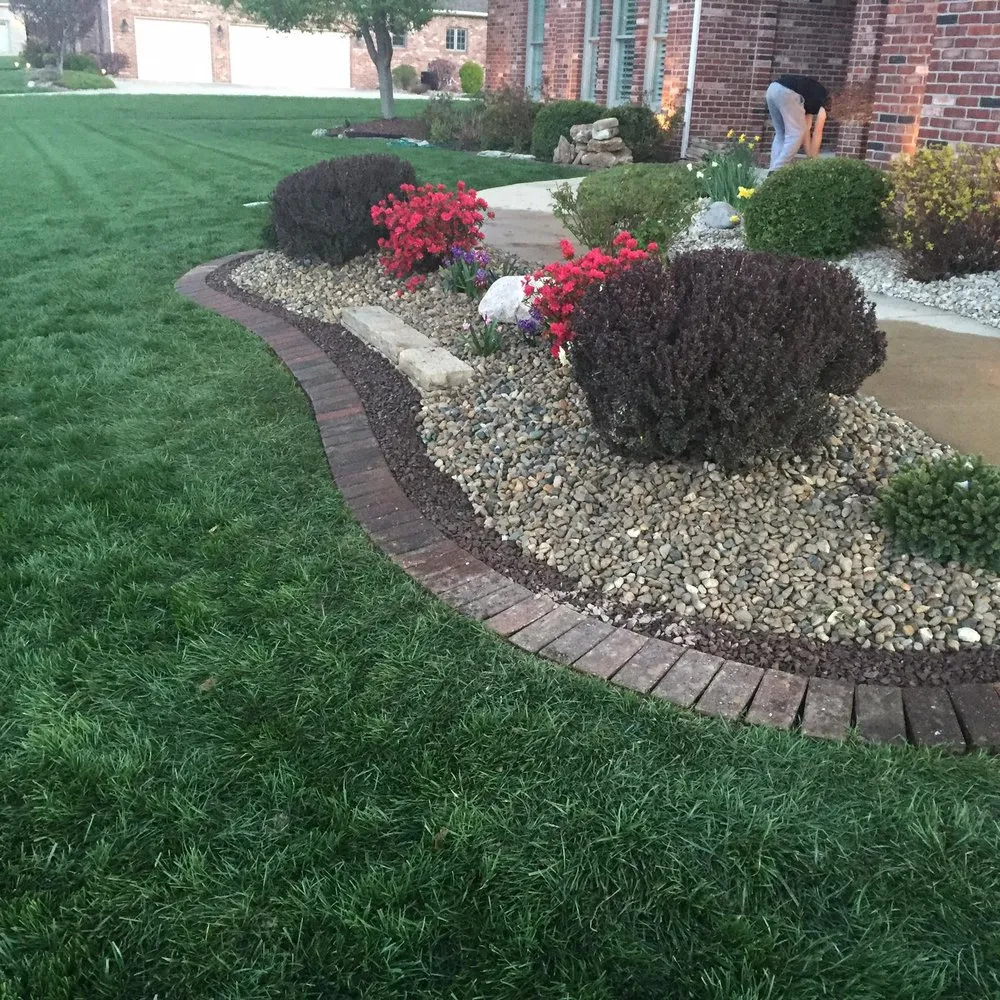 Reliable landscape design for year-round maintenance across Doniphan, MO - Beckwith Lawncare & Landscaping