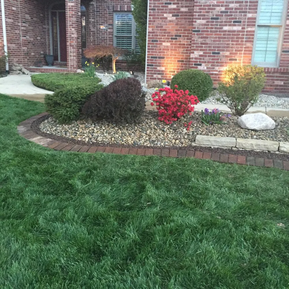 Top-rated landscape design in Doniphan, MO - Beckwith Lawncare & Landscaping