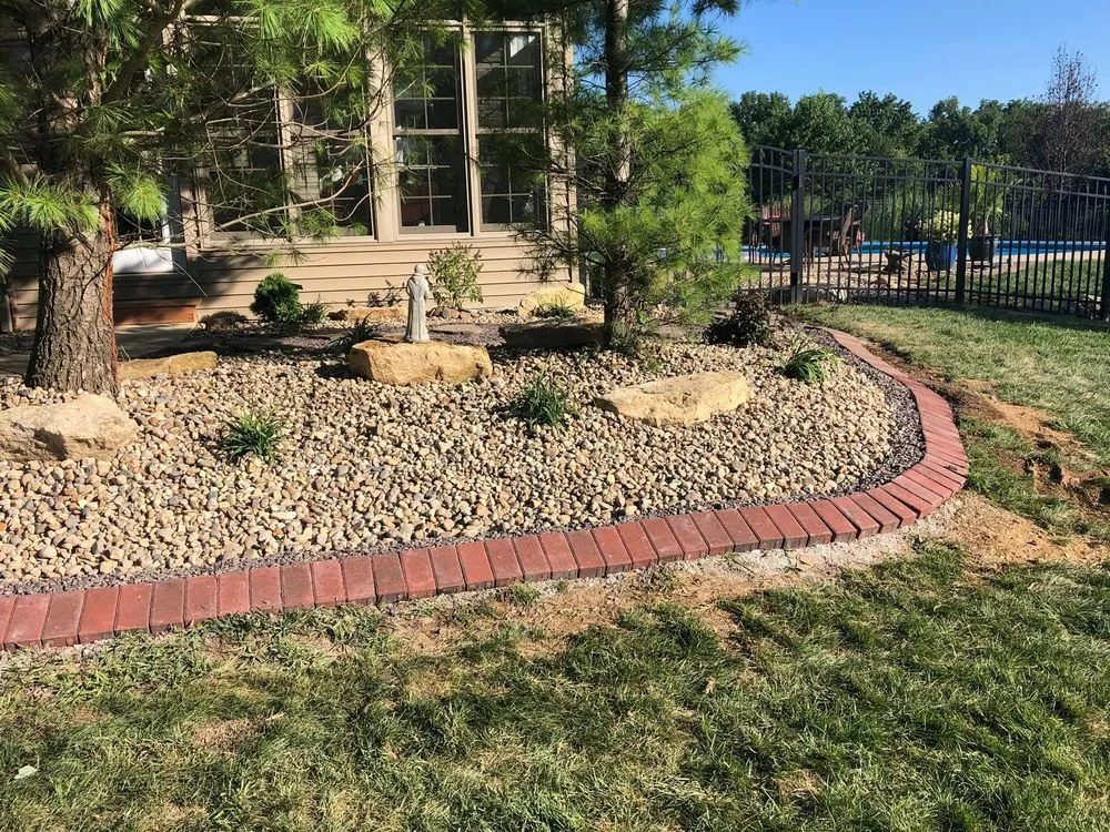 Top-rated lawn care service for year-round maintenance across Doniphan, MO - Beckwith Lawncare & Landscaping